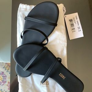 Gemma Vegan Matte Black Tkees Sandal